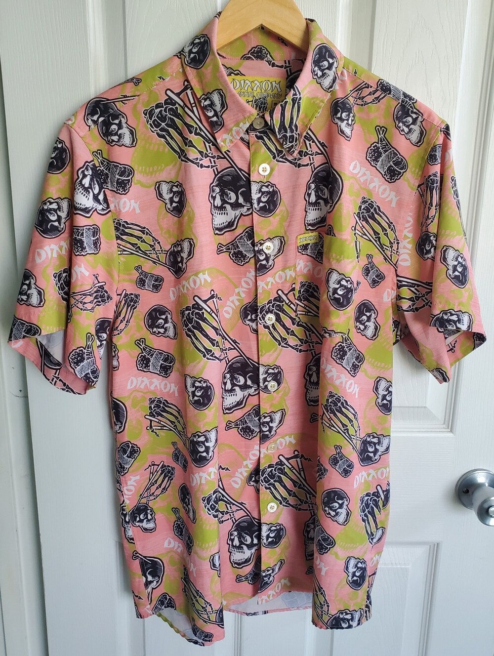 Dixxon Flannel Co Tuna Town Short Sleeve Skulls Skeleton Print Size Men's M